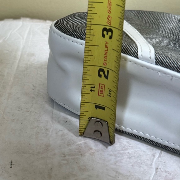 Dior Beauty NEW Canvas Faux Leather Clutch Cosmetic Makeup Bag Logo Zip Parfum - Picture 14 of 15